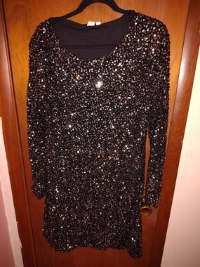 GAP Black Sequin Long Sleeve Dress